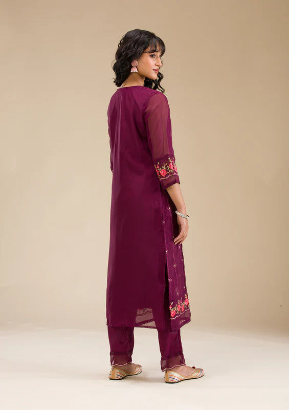 Wine Chanderi Threadwork Straight Kurta With Regular Pant And Dupatta