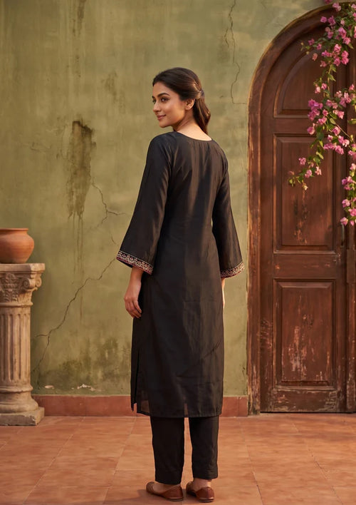 Black Semi Crepe Gold Zariwork Straight Kurta With Pant Regular And Dupatta